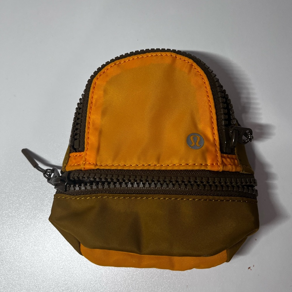 Nano lululemon keychain